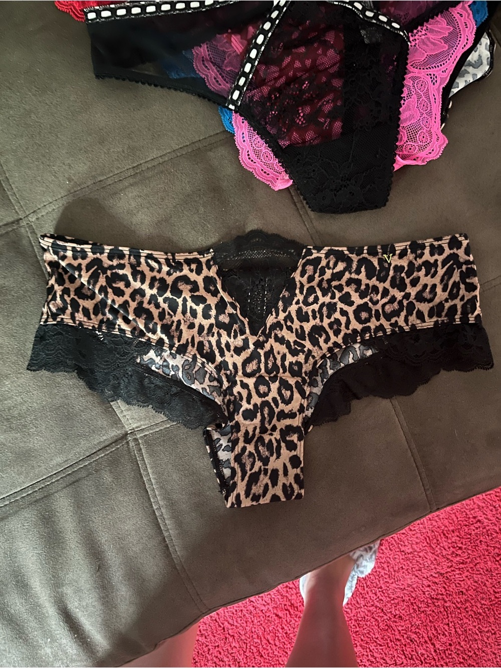Victoria’s Secret Cheeky Panties Size Medium